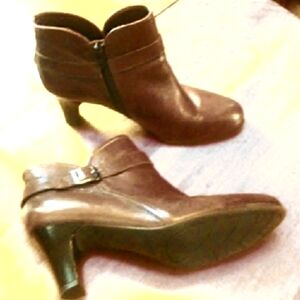 Nurture (genuine leather) Boots